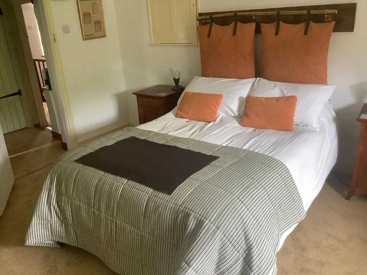 Bed and Breakfast Bwthyn Cudd Westbury  Esterno foto