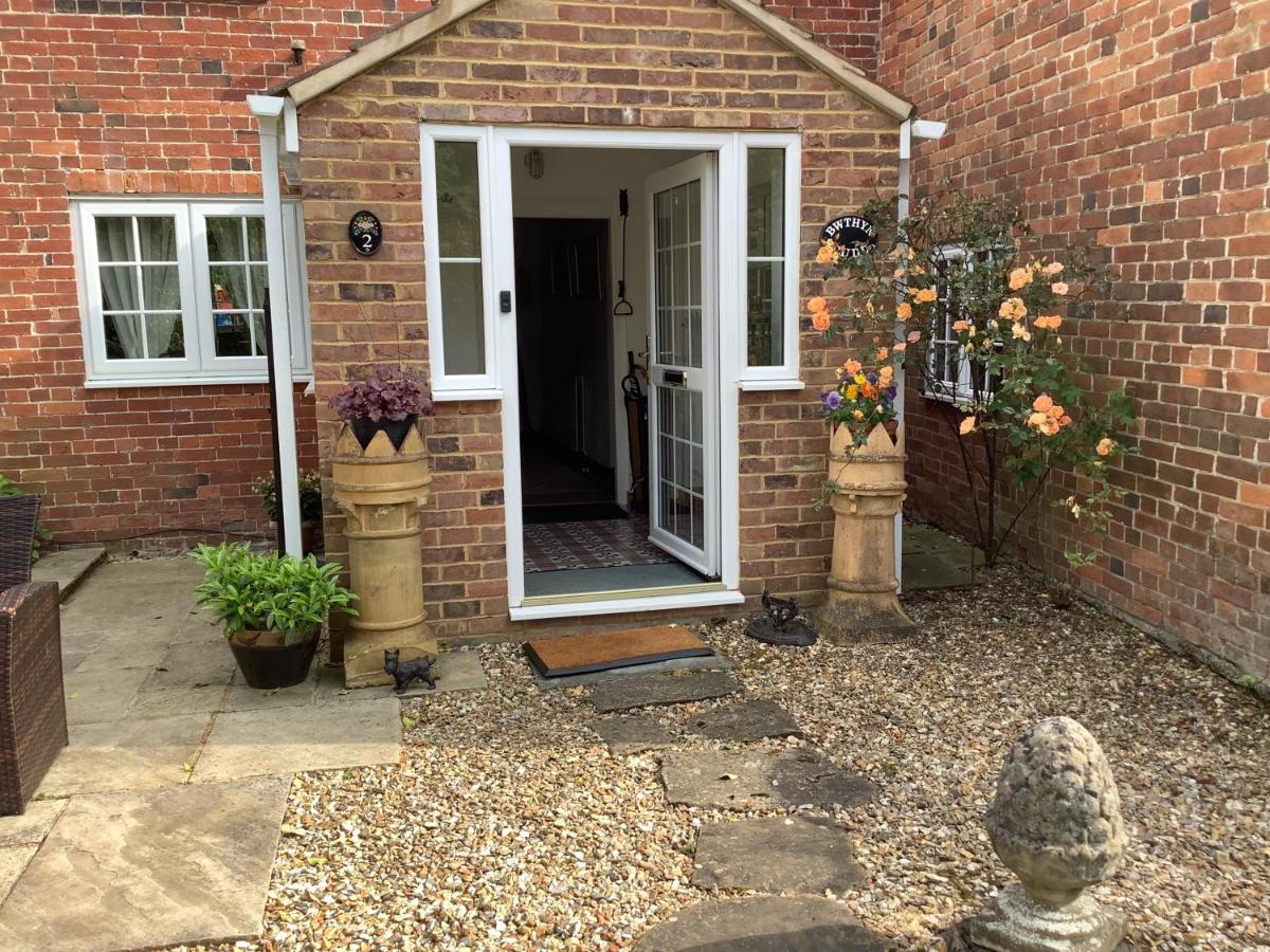 Bed and Breakfast Bwthyn Cudd Westbury  Esterno foto
