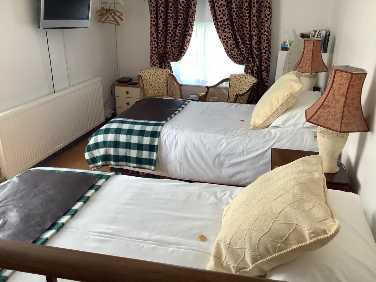 Bed and Breakfast Bwthyn Cudd Westbury  Esterno foto