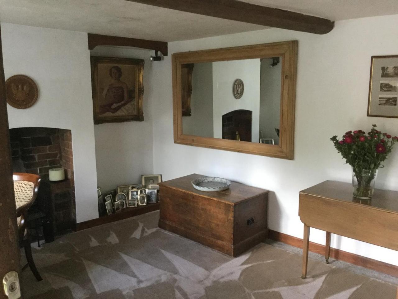 Bed and Breakfast Bwthyn Cudd Westbury  Esterno foto